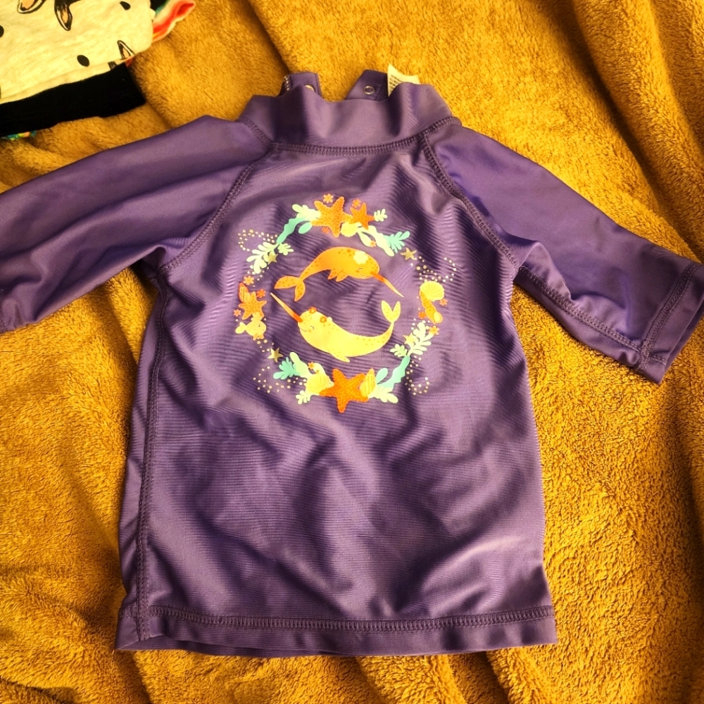UV Skinz Sz 2T Purple Sun And Swim Shirt Rashguard with Sea Creature Design
